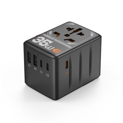 Universal Travel Adapter 35W · Glossy Black